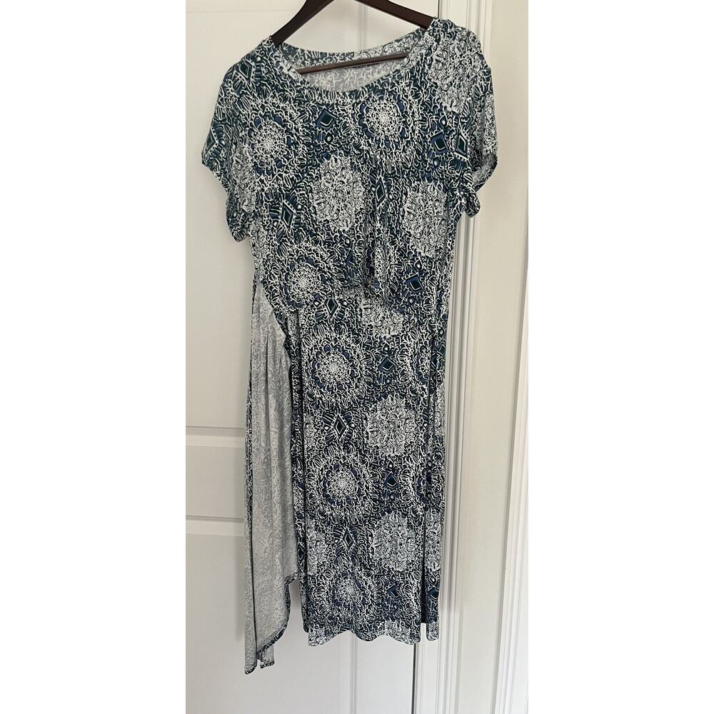 Latched mama women’s rayon dress Sz. XL